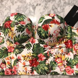 Fashion Nova bustier top (Large)